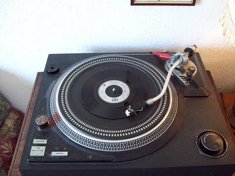 53rd & a 3rd - Chick A Boom  No.36  3rd Week September 1975 UK