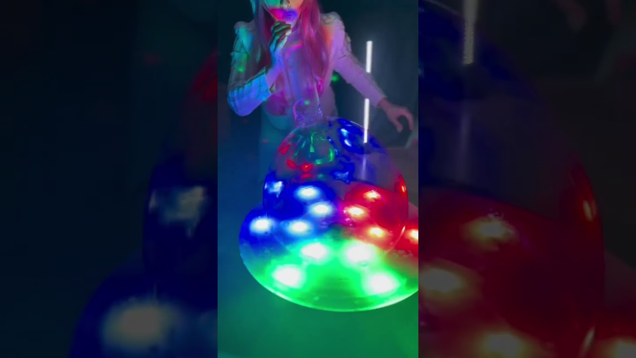 Promotional video thumbnail 8 for Big Beautiful Bubbles