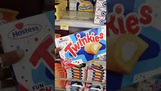 WALMART FINDS HOSTESS TWINKIES| CHILDHOOD CLASSICS #grocerystorefinds #shorts #walmart