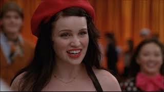 Glee - Kurt and Rachel Arrive at the NYADA Mixer 3x01