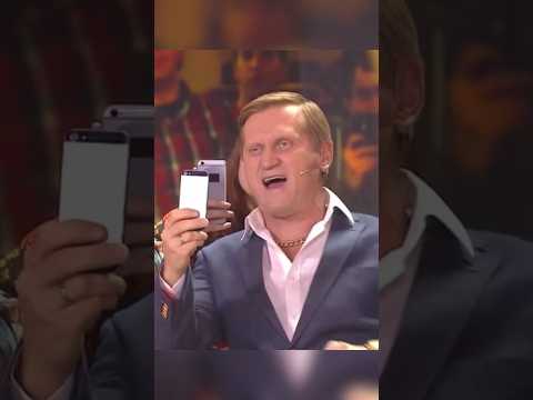 В саду на концерте 😂