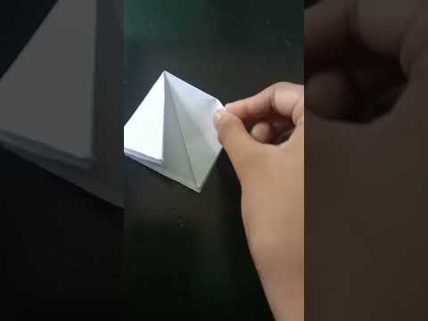 origami heart making 💜💜bff      bright + jarin 💖💕💘💗💞