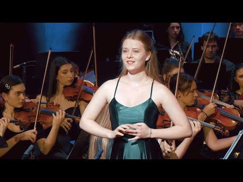 Puccini – Musetta's waltz from La Bohème, Natalia Groda & Sylwia Janiak-Kobylinska & aMuz Orchestra