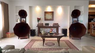 Ray Brown Trio - Exactly Like You