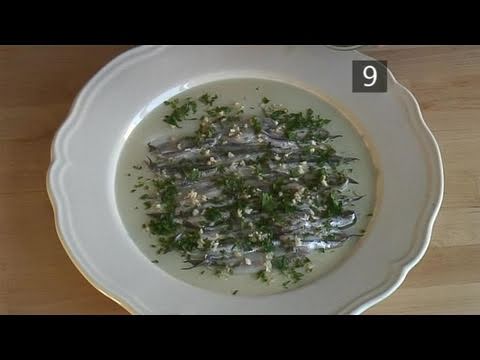 How To Prepare Salted Anchovies With Olive Oil And Parsely