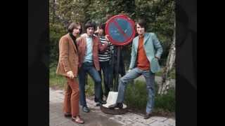 The Kinks - The Village Green Preservation Society - (Live at The Playhouse Theatre, 1968)