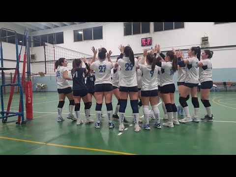 FIPAV UNDER 18: - VENDOR PIUVOLLEY PIU'39 - VOLLEY BIENNO