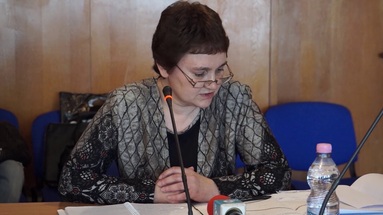 Започват аварийно-възстановителните дейности в района на свлачището в Смолян
