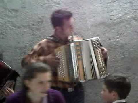 Fakini - Pijte pajdaši