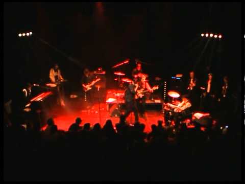 Less is Groove - Crash (Live 2010)