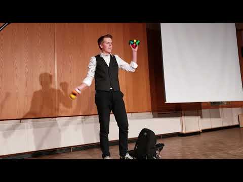 Comedy Juggling Act (Michael Davis with a few changes)