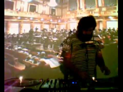 WupWup Showcase: Reroux, Nadipebi, Lois Lane @ RTS.FM - 30.10.2010