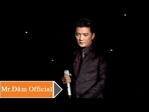 Thể hiện bởi Đàm Vĩnh Hưng