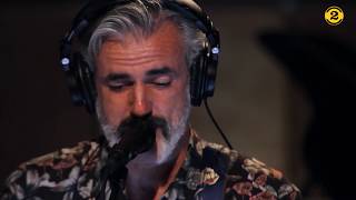 Triggerfinger perform "Perfect Match" on 2 Meter Sessies | 2014