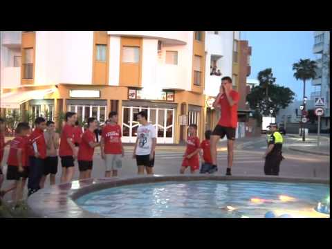 Euforia rojilla tras el ascenso a tercera división de la UD Roteña