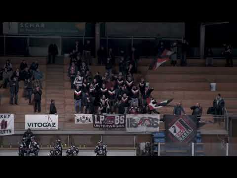 Jérôme Lanz trifft aus dem Fall