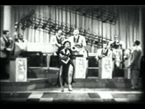 Mabel Lee & Noble Sissle & His Orchestra - Sizzle With Sassle 1946