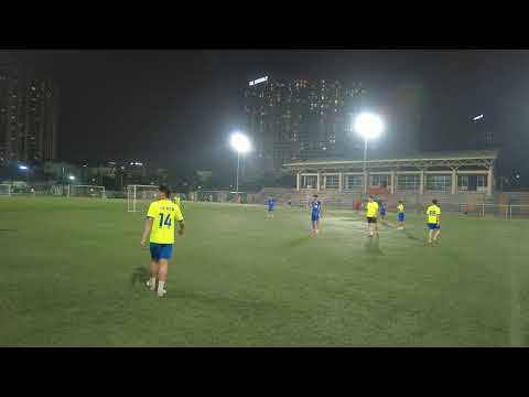 FC LEO vs FC H2O. Ngày 03-12-2025...