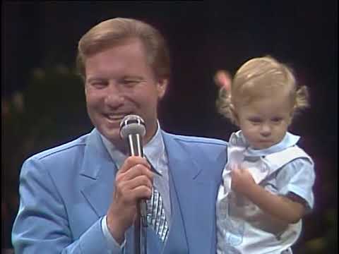 JIMMY SWAGGART CRUSADE   DALLAS TEXAS   06/21/1981 SUNDAY CRUSADE