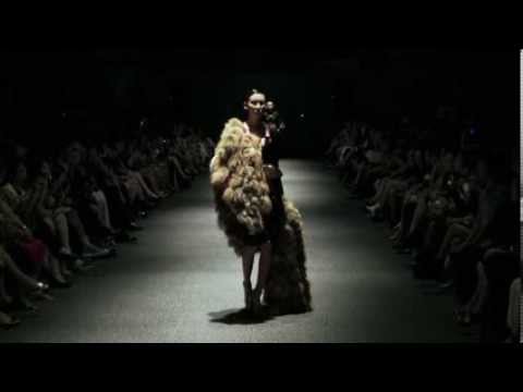 JULIEN FOURNIÉ FIRST CHIMERAE - FALL 2013 - FIDÉ FASHION WEEKS 2013