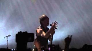 All Time Low - &quot;Satellite&quot; (Live in Los Angeles 5-3-15)