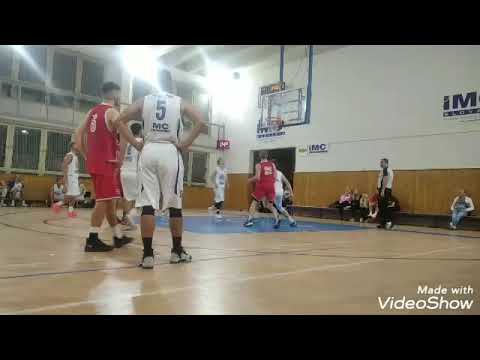 30.9.2022 muži Považská Bystrica vs academic žu Žilina basketbal