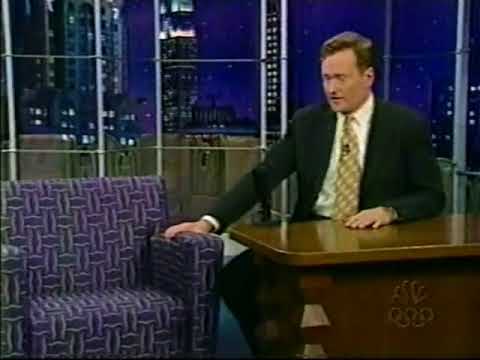 Conan Says Goodbye to His Old Set - 8/17/2001