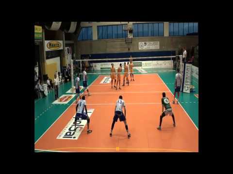 Milija Mrdak - Opposite - White No.9 (22p (63%) 3 aces, 2 bl.)