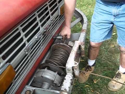 Early Ford Bronco Koenig PTO Winch Operation