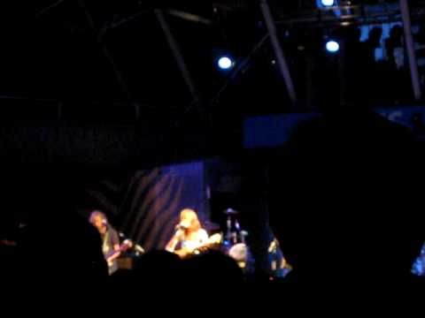 Broken Social Scene - Safety Bricks/Past In Present/I Feel It All - Toronto 07/11/09