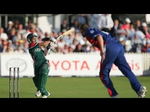 Natwest Tri Series 2005 Match 4 England vs Bangladesh at Trent Bridge, Nottingham