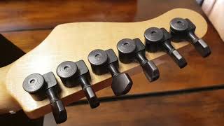 Video thumbnail for 1995 CHARVEL JACKSON USA CUSTOM SHOP SAN DIMAS TRADITIONAL SAPPHIRE BLUE SUPER STRAT GUITAR UP CLOSE by Essex Recording Studios