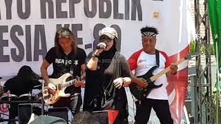 Download lagu Nyanyian Badai - MeL Shandy, & Friends at Pondok Mutiara, Sidoarjo mp3 Download lagu Nyanyian Badai - MeL Shandy, & Friends at Pondok Mutiara, Sidoarjo mp3