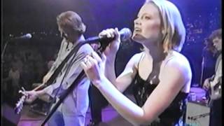 Charlie Robison &amp; Kelly Willis - The Wedding Song