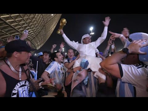 Argentina fans celebrate World Cup victory outside stadium | AFP