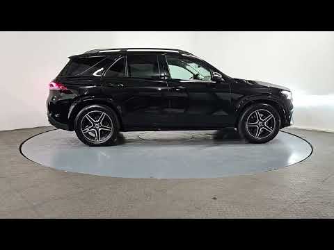Mercedes-Benz GLE 300d 4MATIC AMG - 7 seats with T - Image 2