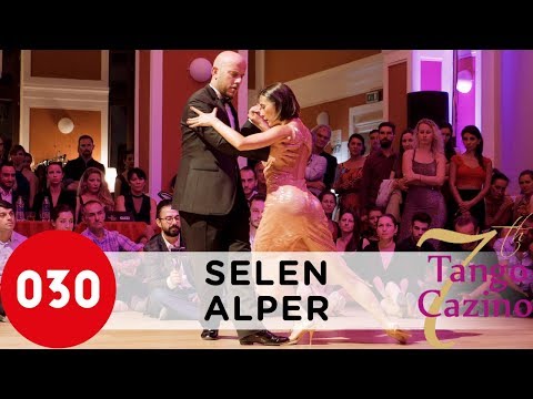 Selen Sürek and Alper Ergökmen – Pocas palabras