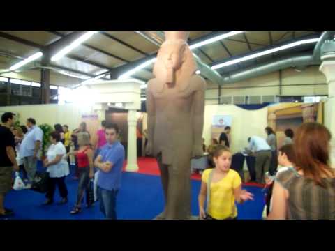 FARAO PERIPTERO STHN EKTHESH THESSALONIKHS 2009