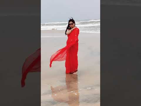 Baga Beach Goa PhotoShoot।। Beach PhotoShoot ❤️।। Ytshorts।। Red Saree।। Rashi's Ras ❤️