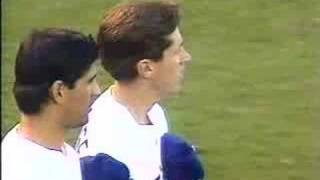 Debbie Gibson sings anthem at the 1988 World Series