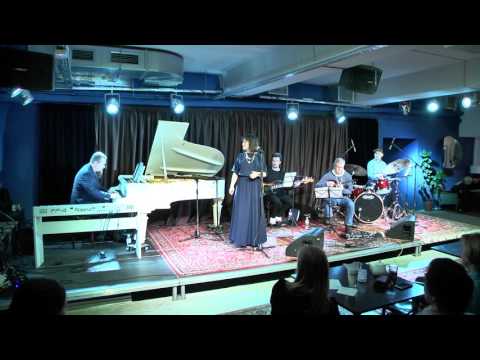 "Kolyada Quartet feat. Nastya Druziuk - Shchedryk ("Carol of the bells")"