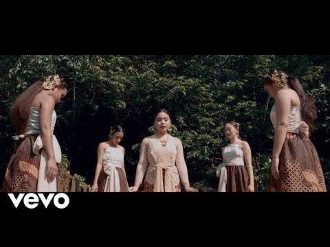 Khodi - Lenggang (Official Music Video)