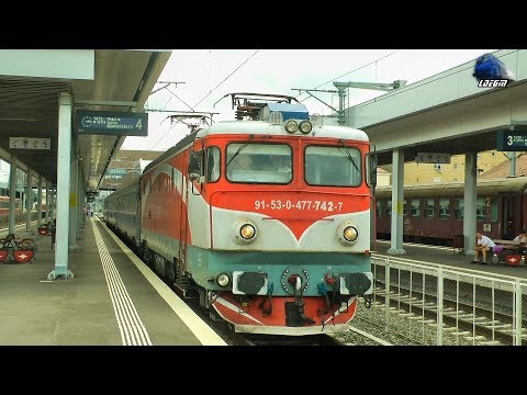 Delfinu` 477-742-7 & IR12174-1 Simeria-Budapesta Keleti in Gara Arad Station - 26 June 2017