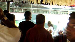 preview picture of video 'アキーラさん！スリランカ・コロンボのバスターミナル2！Colombo,Srilanka'