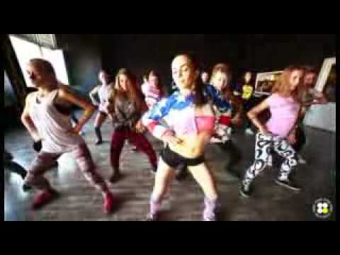 Teezak 7amra by Osama El Wa7sh