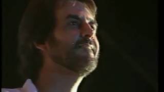 LUIS EDUARDO AUTE COMO EN TAHITI