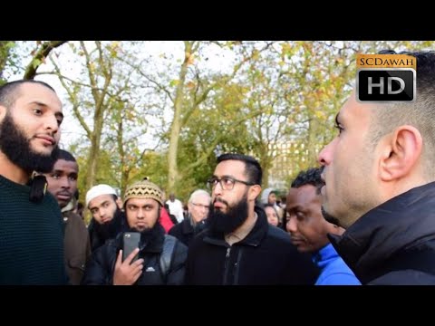 Hadith Denial!? Muhammed Hijab Vs Hadith Rejector | Speakers Corner | Hyde Park