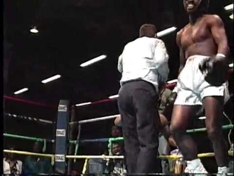Mele Mel vs Willie D BOXING MATCH   CLASSIC!