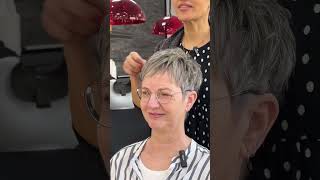 Bin gespannt was ihr zu mein Arbeit sagen! Ich liebe es❤️#greyhair #hair #hairstyle #balayage