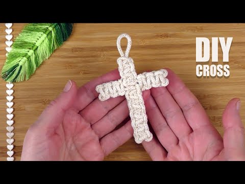 Snaky Macramé Necklace Tutorial